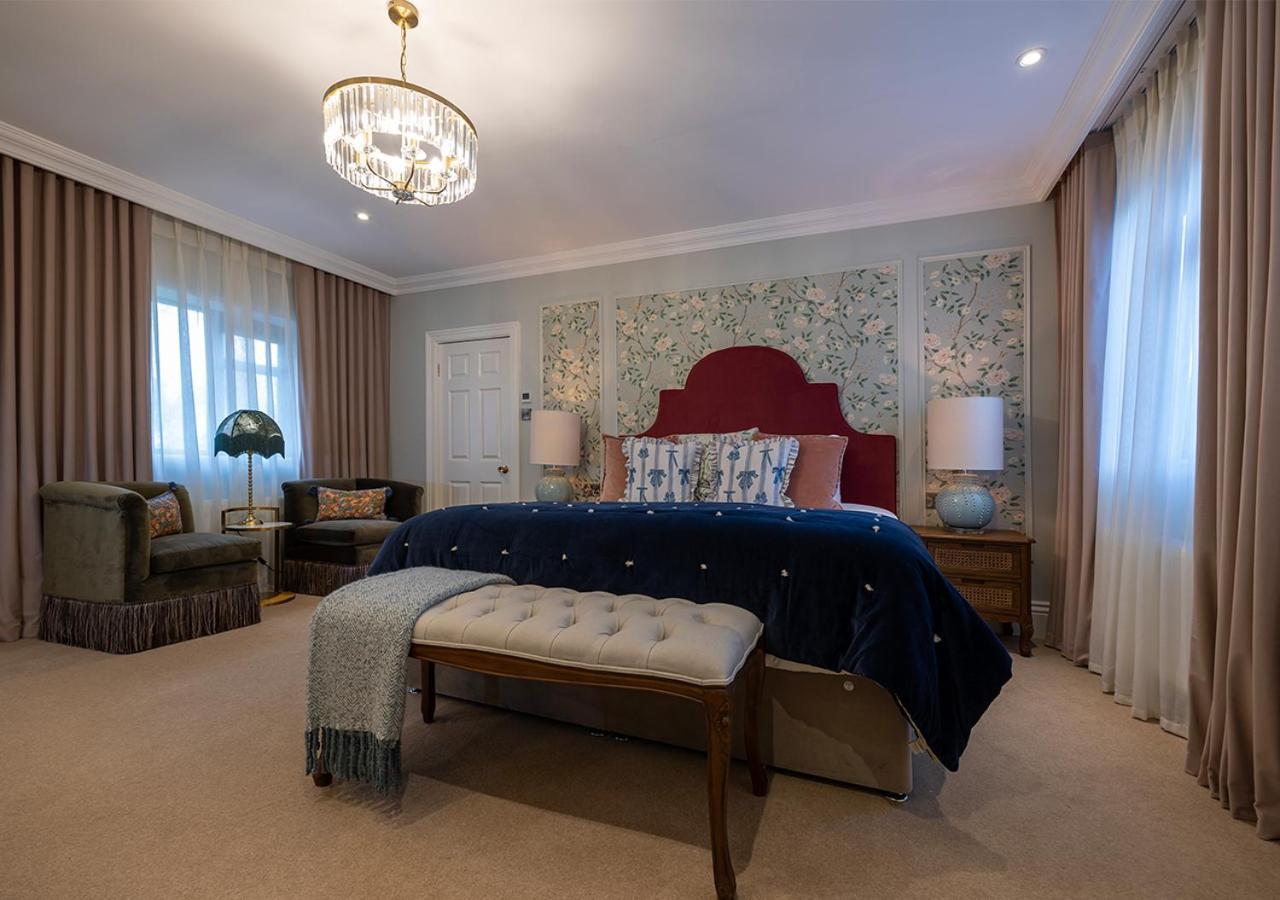 Отель The Glenside Дроэда Экстерьер фото